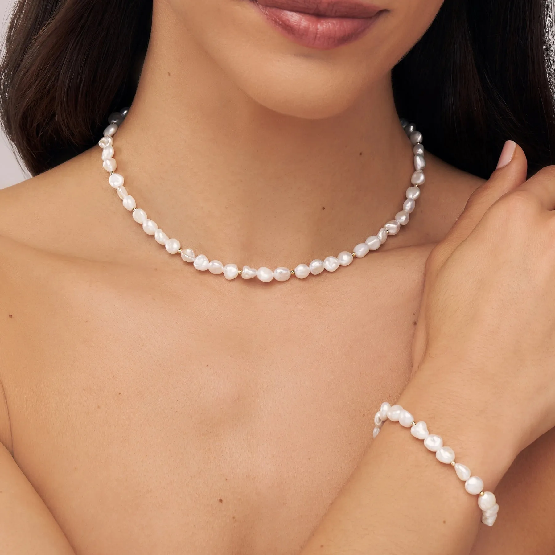 Gold Beaded Baroque Pearl Bracelet sold by Lily & Roo product image thumbnail 3
