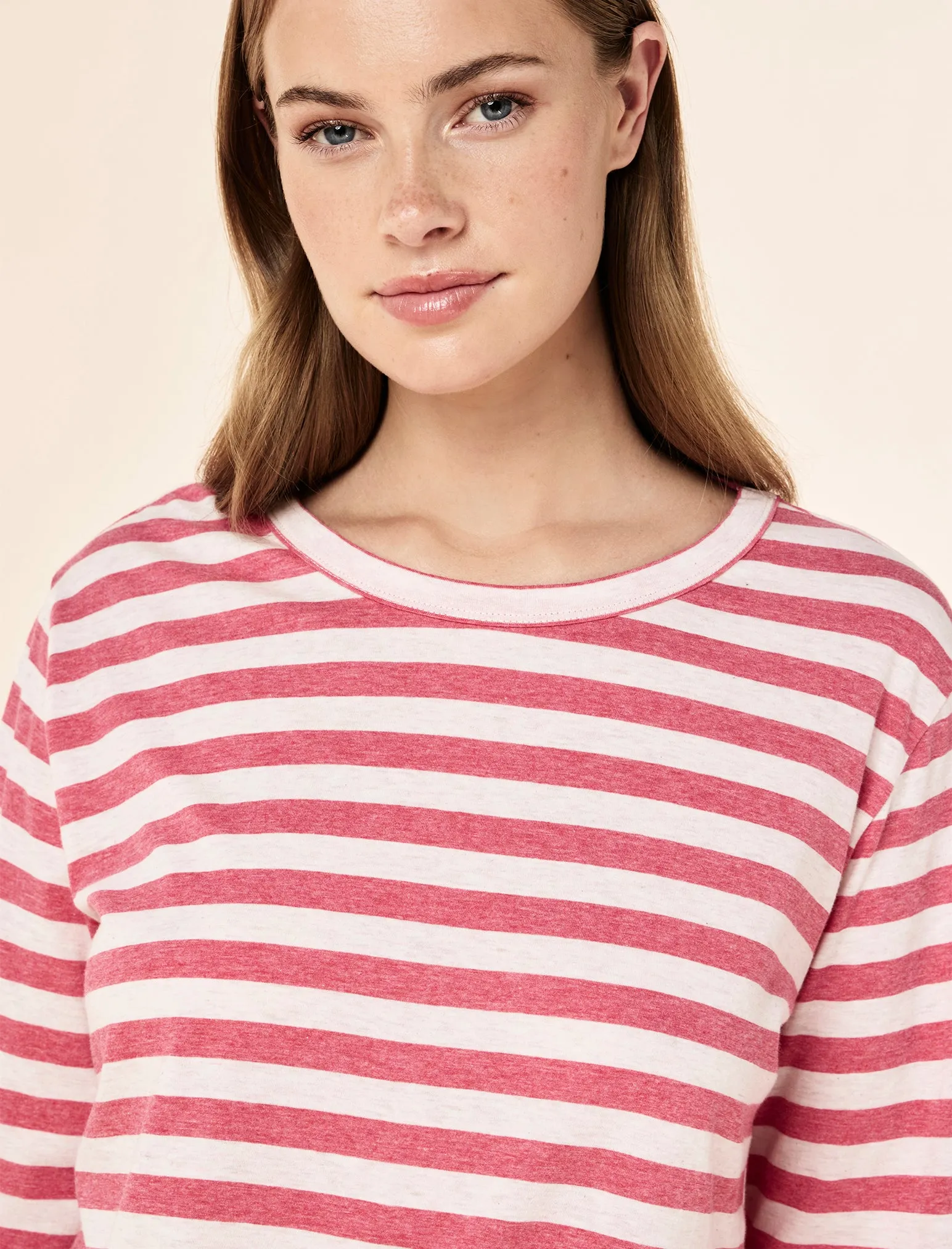 Jada Organic Cotton Knit Long Sleeve Boxy Tee & Straight Leg Pant Set sold by Papinelle product image thumbnail 3