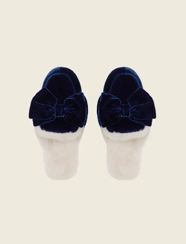 Velvet Bow Slide made by Papinelle
