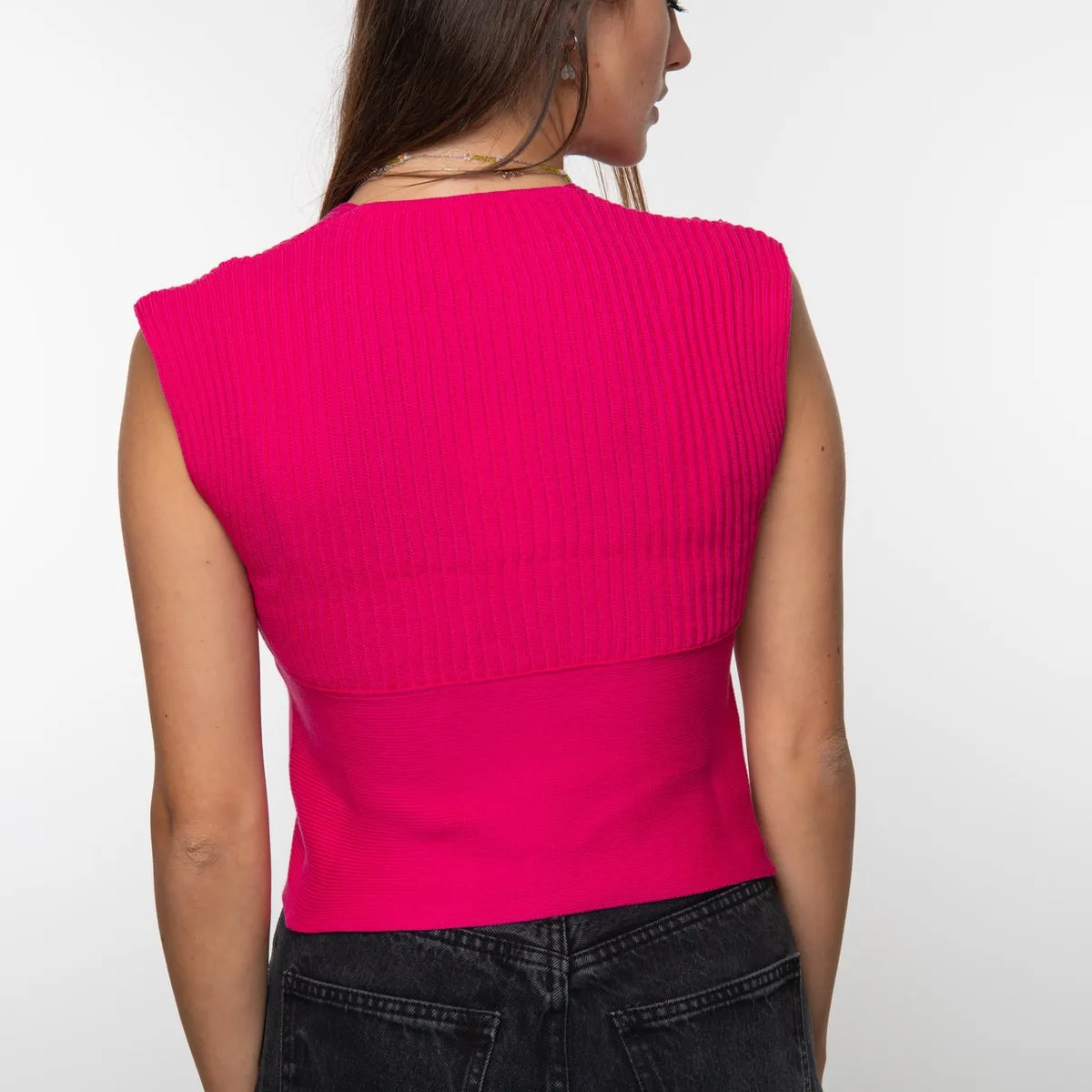 A-MORE Grace New Edition sold by A-More product image thumbnail 3