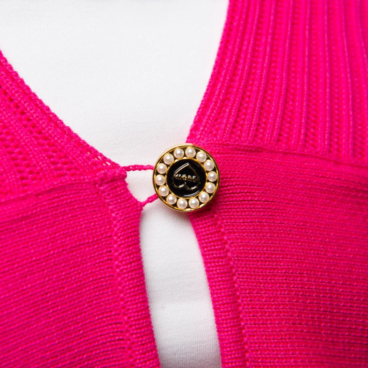 A-MORE Grace New Edition sold by A-More product image thumbnail 4