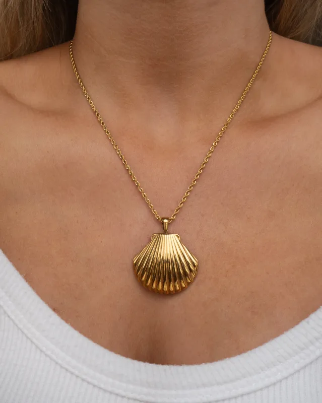 Large Shell Necklace sold by Grey Bandit