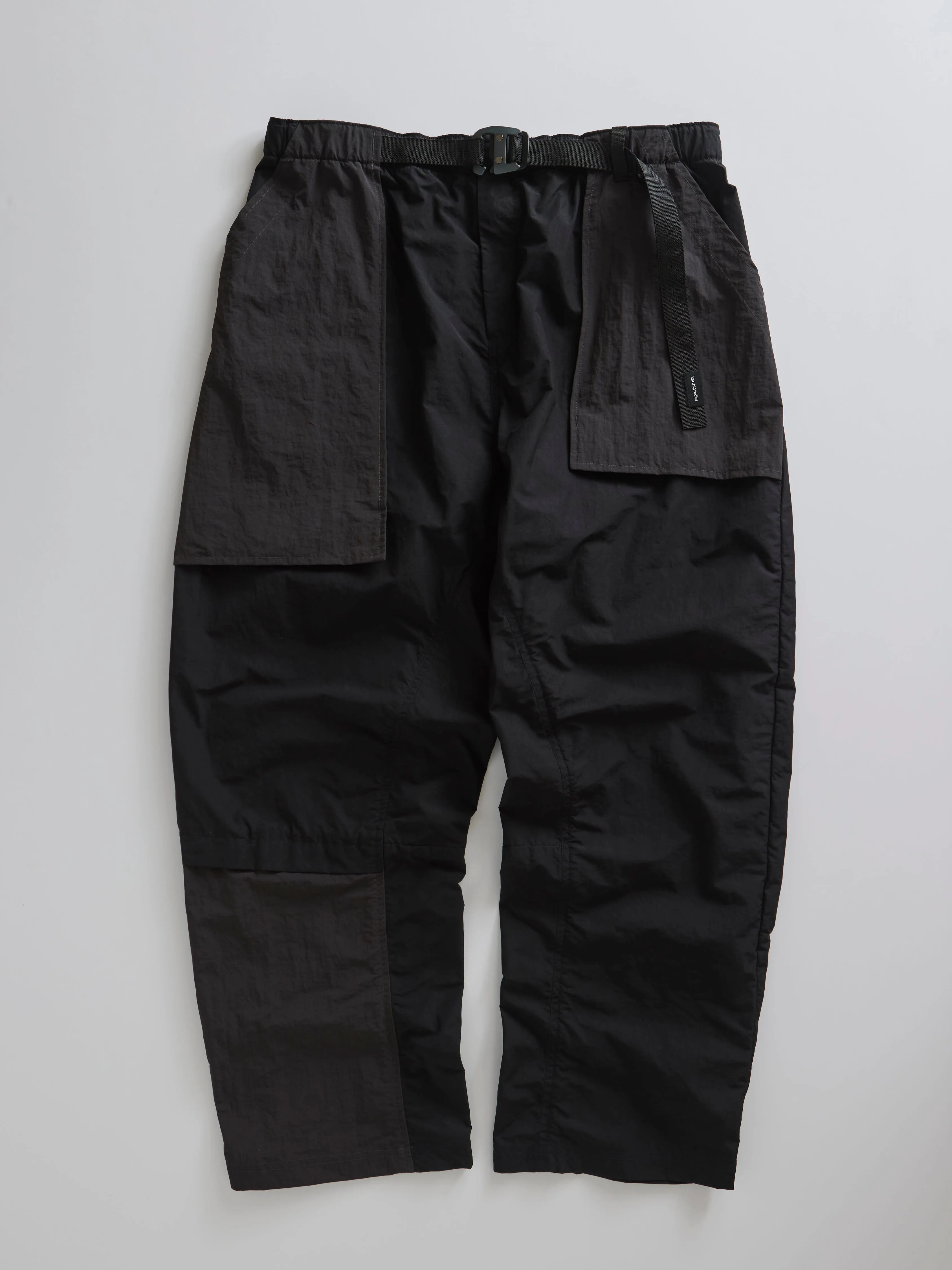 MP-103PA P_Article Field Pant sold by Earth Studies