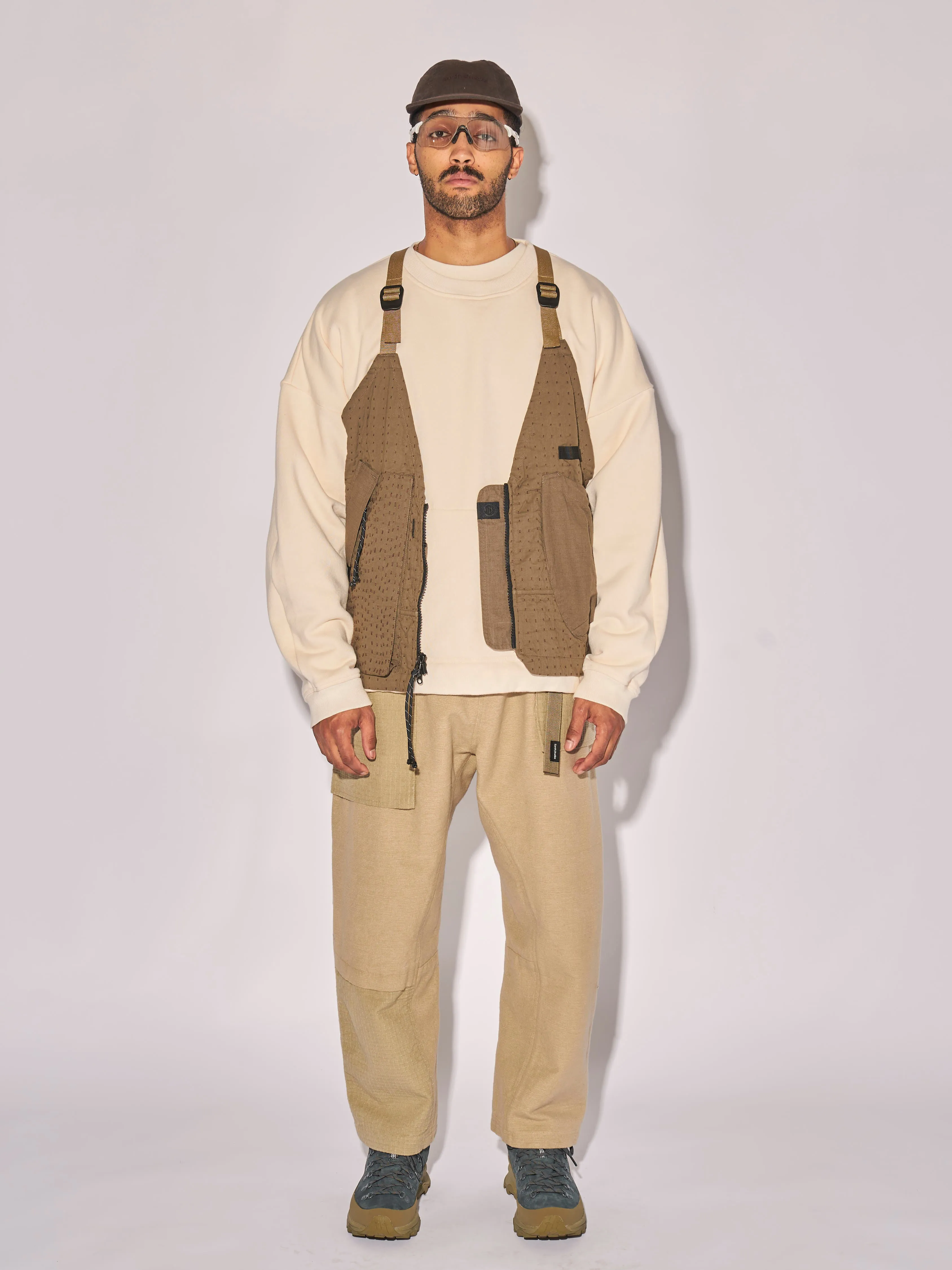 SU-102 Utility Vest sold by Earth Studies product image thumbnail 2