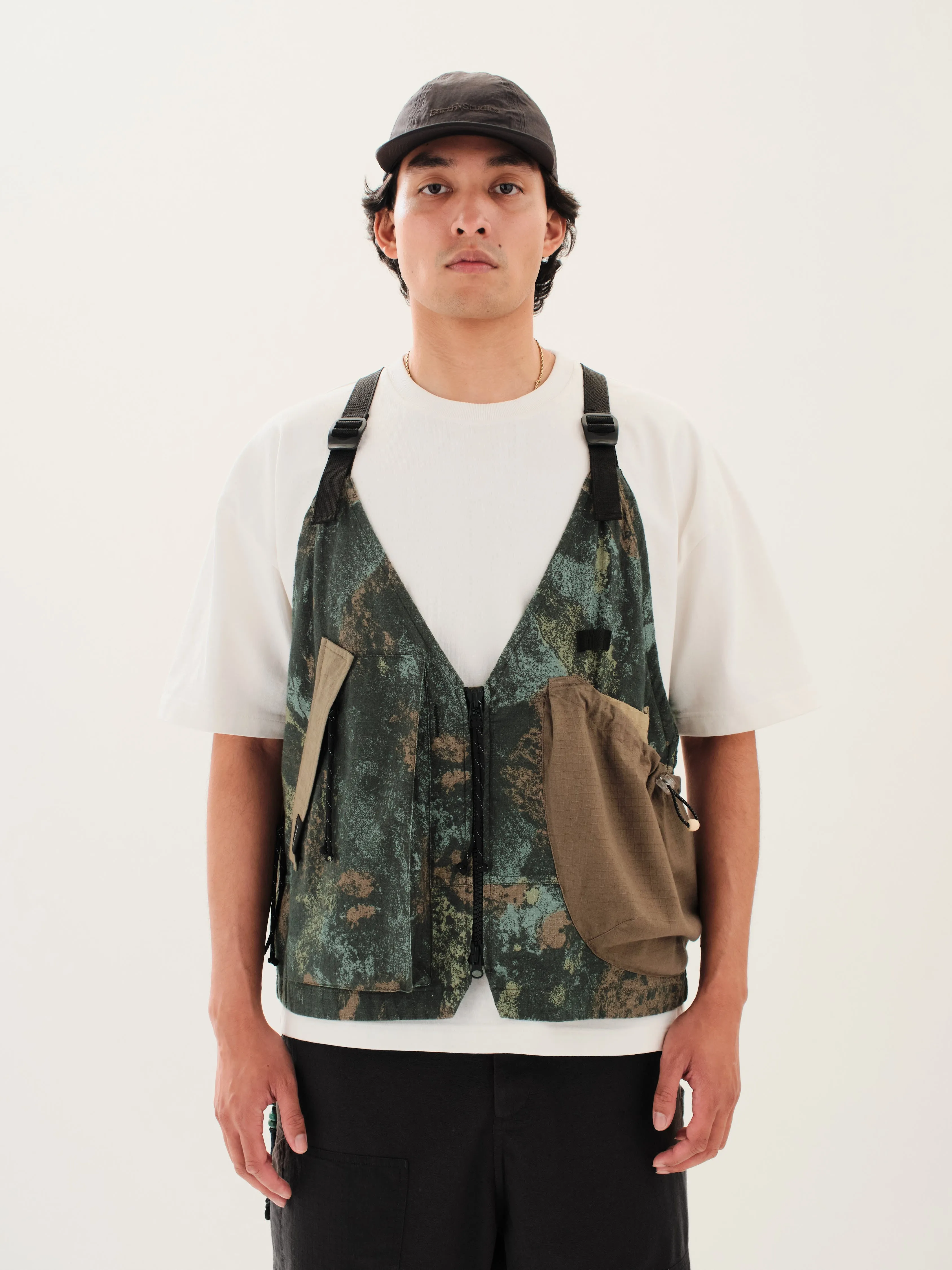 SU-102 Utility Vest sold by Earth Studies product image thumbnail 2