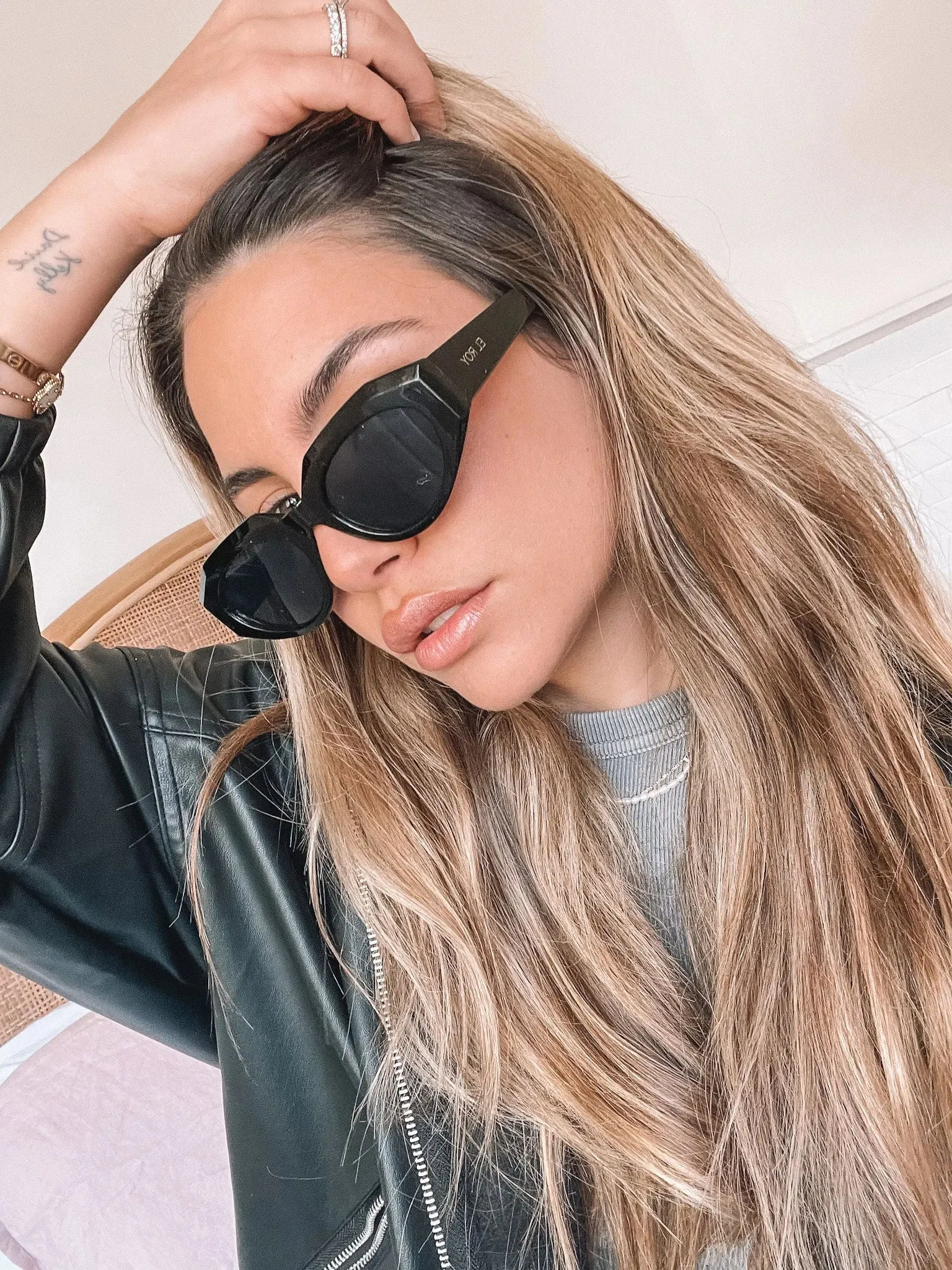 Yvette | Black sold by Esther & Co product image thumbnail 4