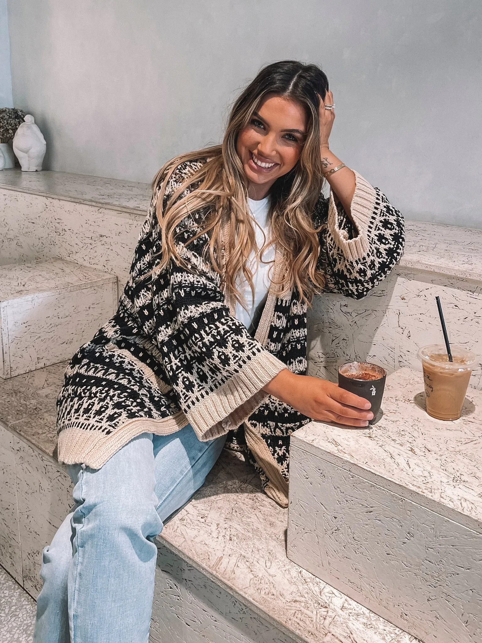 Odalys Cardigan - Beige Print sold by Esther & Co