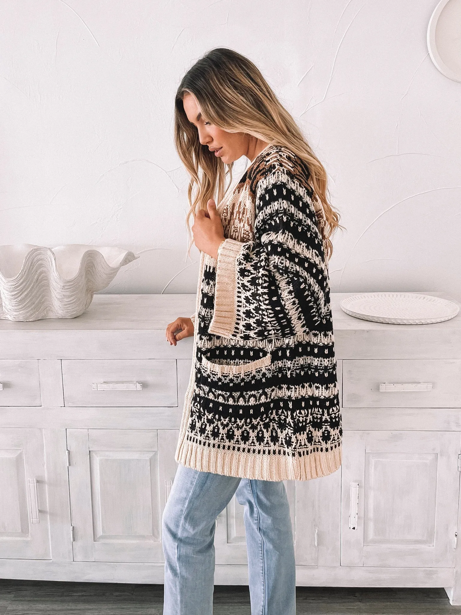 Odalys Cardigan - Beige Print sold by Esther & Co product image thumbnail 2