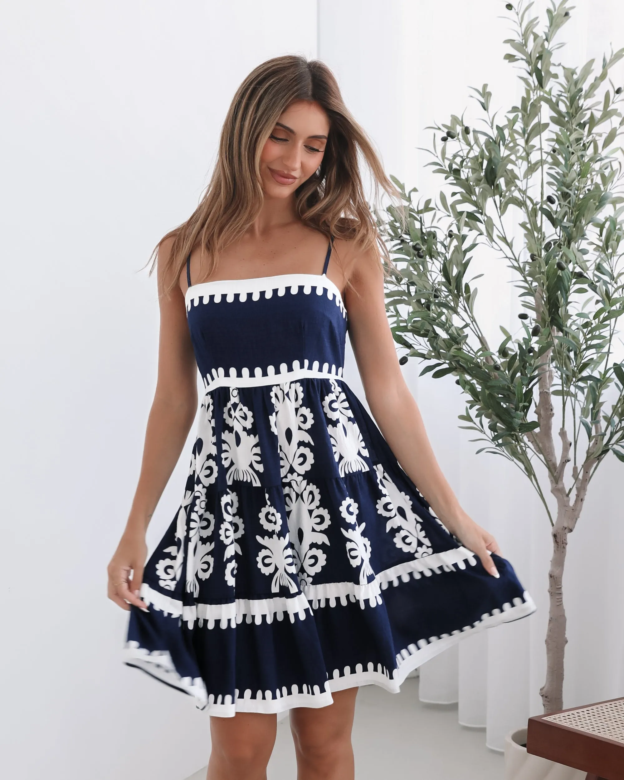 Bellezza Dress - White Print sold by Esther & Co product image thumbnail 4