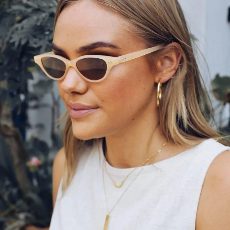 India | Peach sold by Esther & Co