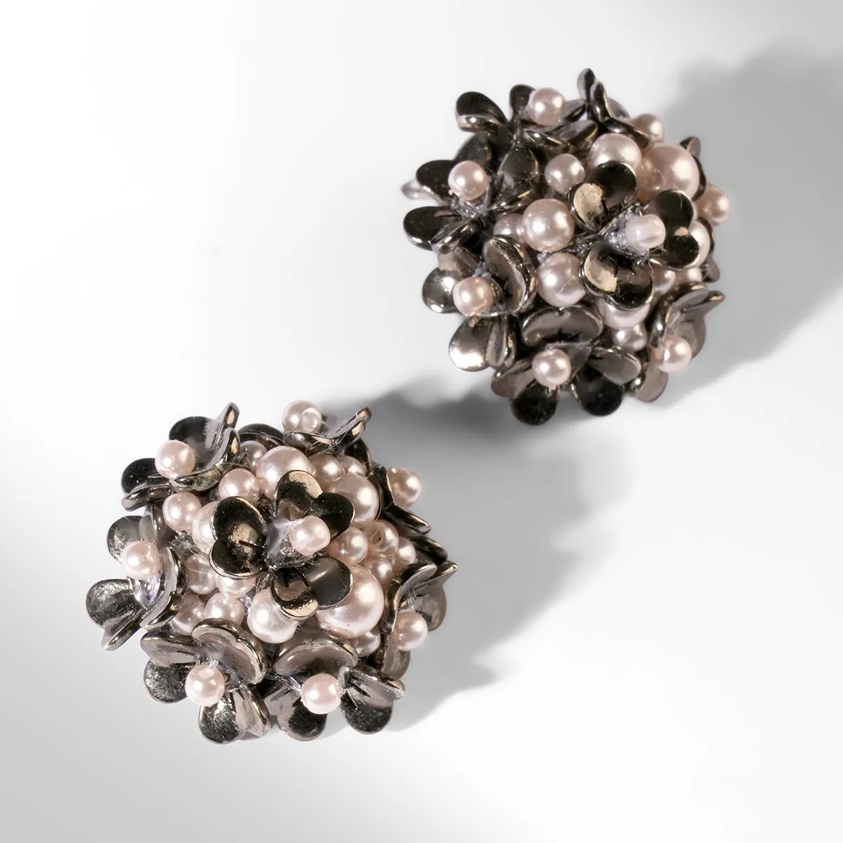 Kamar Earrings sold by Deepa Gurnari product image thumbnail 4