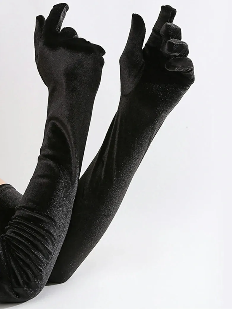 Velvet Gloves for Evening Gowns sold by Scarlet Darkness product image thumbnail 4