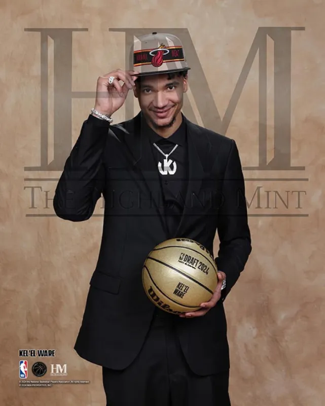 Kel'el Ware 8 X 10 Photo sold by Miami Heat Store