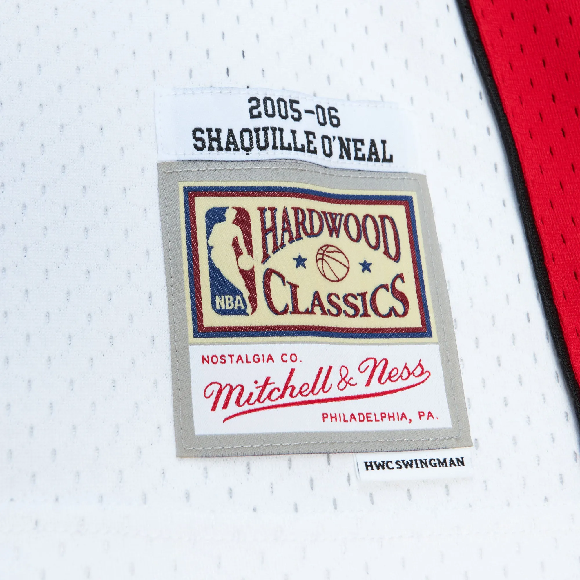 Shaquille O'Neal Mitchell & Ness Miami HEAT 2005-06 White Swingman Jersey sold by Miami Heat Store product image thumbnail 4
