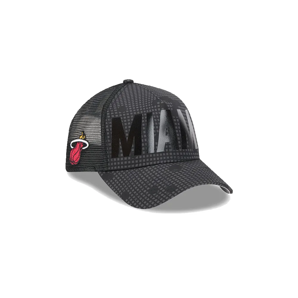 New Era Miami HEAT Tonal Text Trucker Hat sold by Miami Heat Store product image thumbnail 3