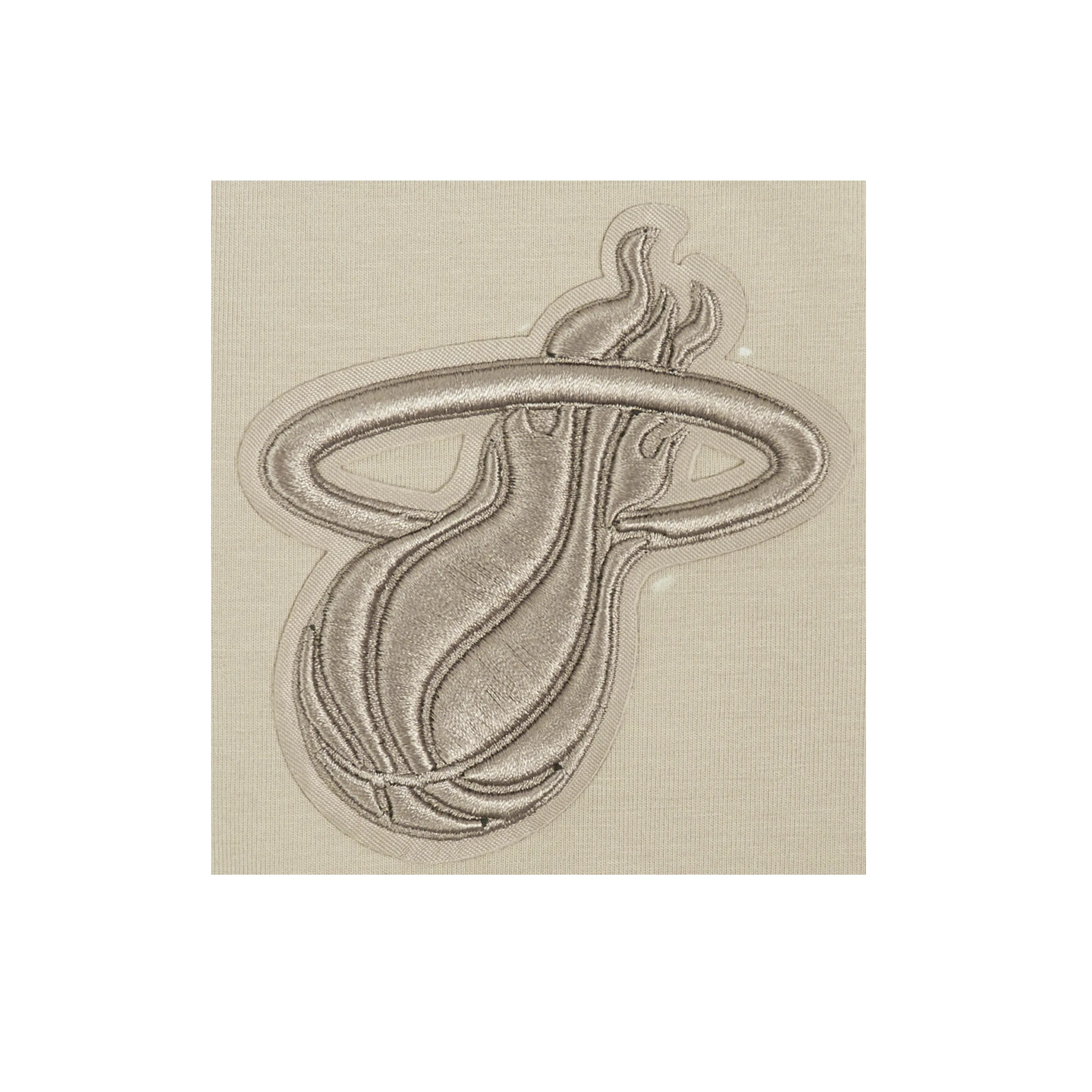 Pro Standard Miami HEAT Boxy Wingspan Women's Crop Tee sold by Miami Heat Store product image thumbnail 4