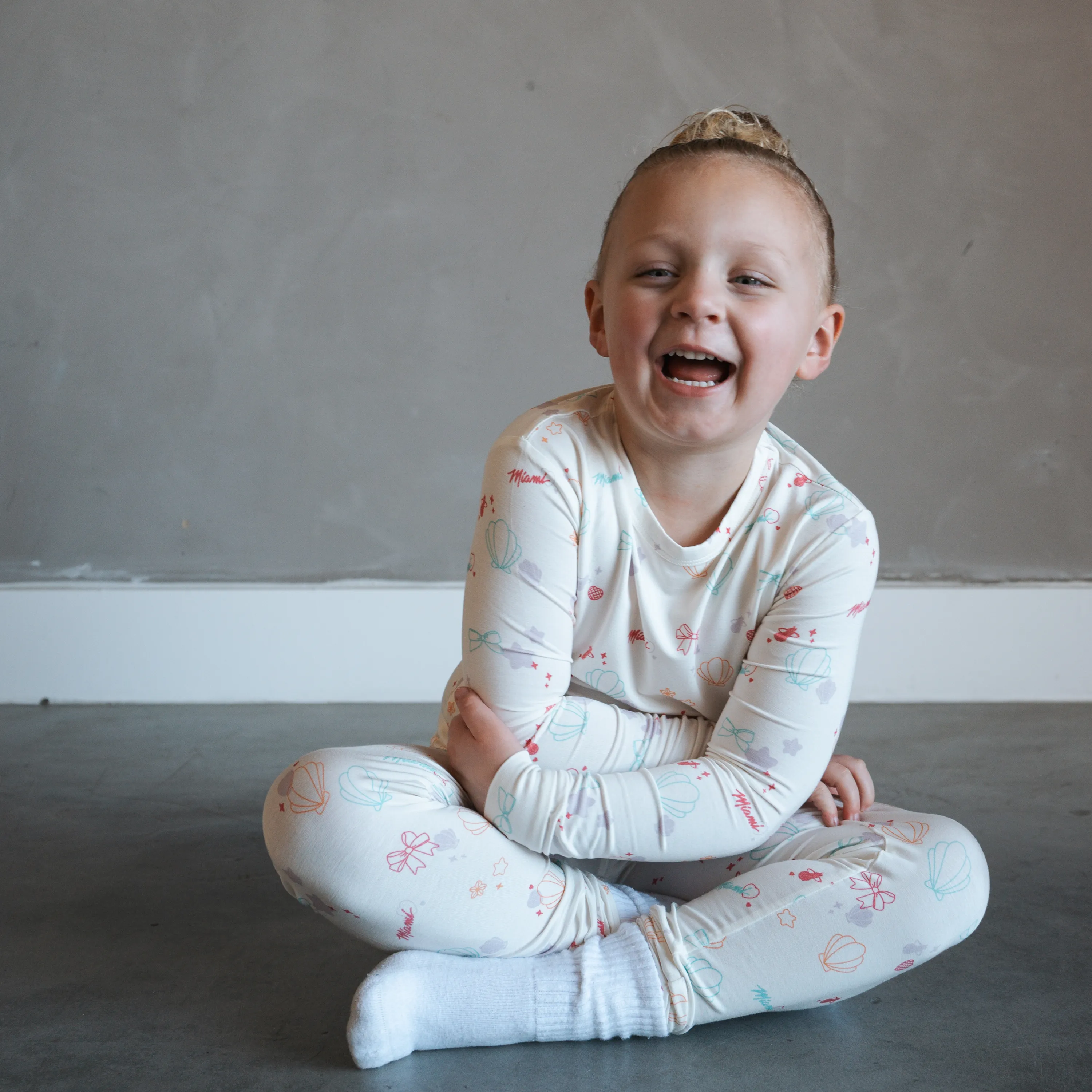 Court Culture x Everyday Leisure Neon Dreams 2-Piece PJ Set sold by Miami Heat Store product image thumbnail 3