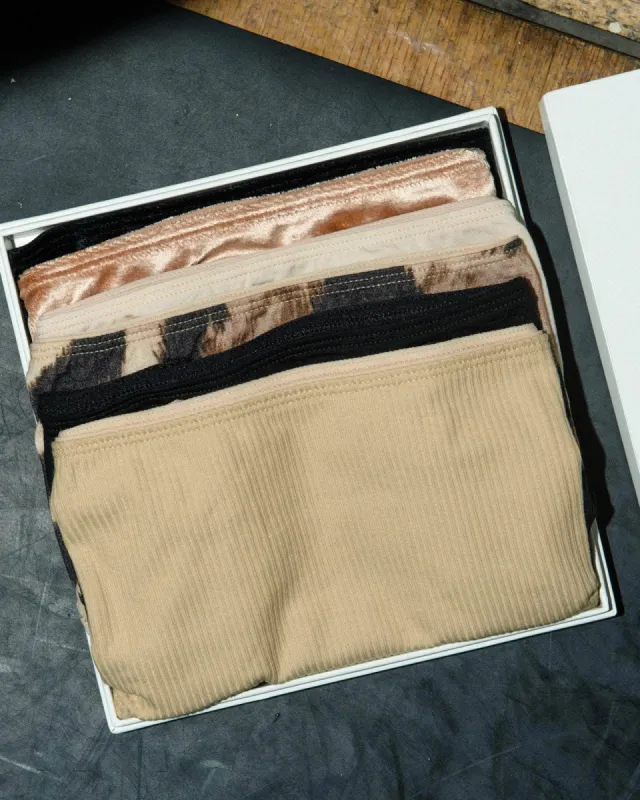 Pack - 6 Ebba Pants made by Baserange