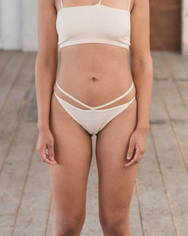 Nida Pants sold by Baserange