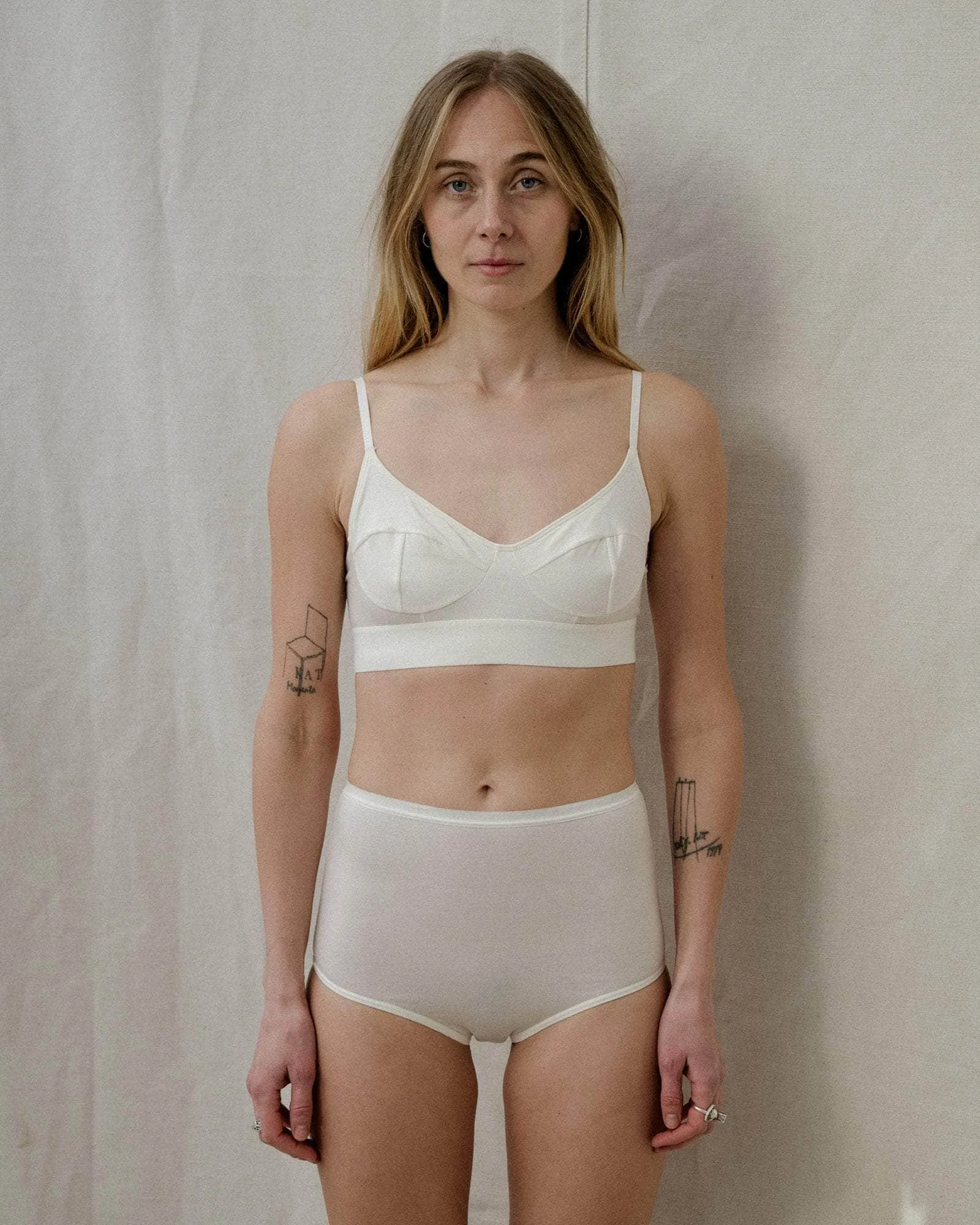 Highwaist Bell Pants sold by Baserange product image thumbnail 4