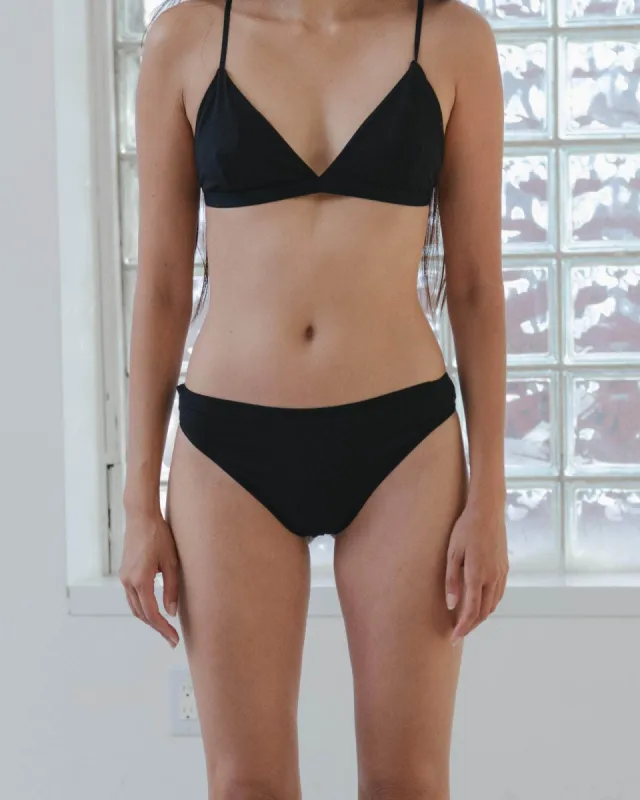 Enna Thong sold by Baserange