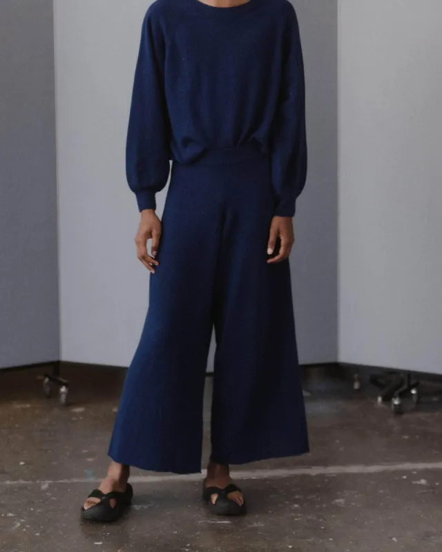 Soar Pants made by Baserange