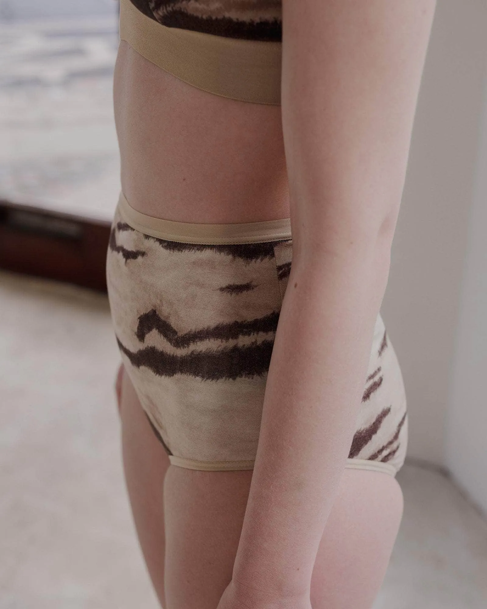 Highwaist Bell Pants sold by Baserange product image thumbnail 3