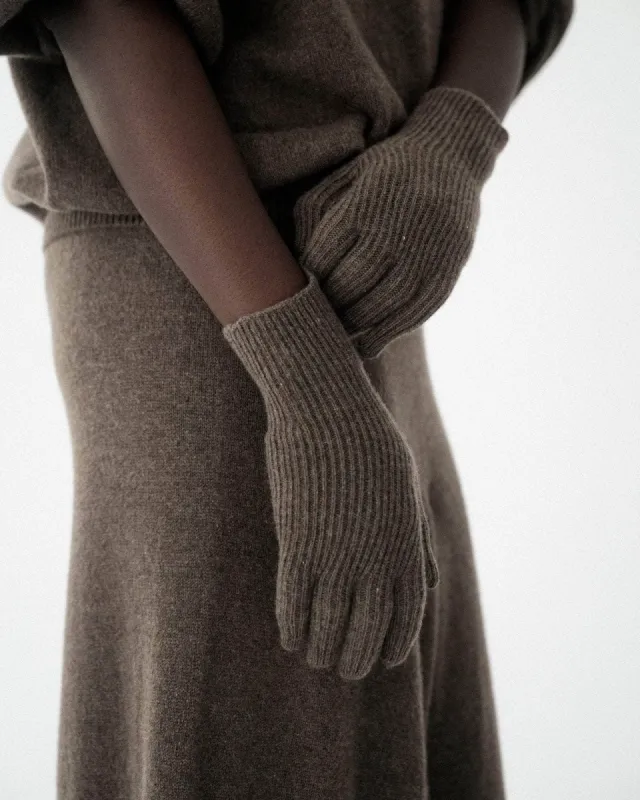 Ribbed Gloves sold by Baserange