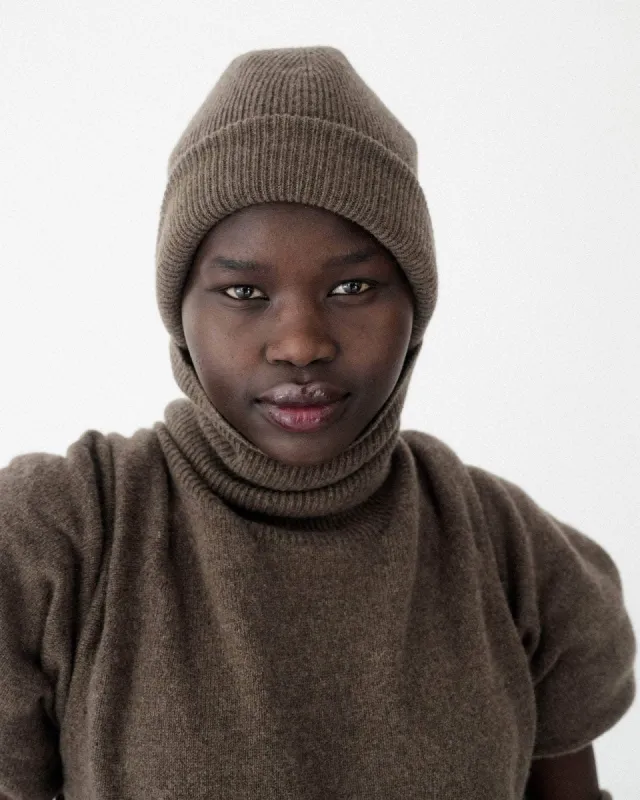 Whit Beanie sold by Baserange