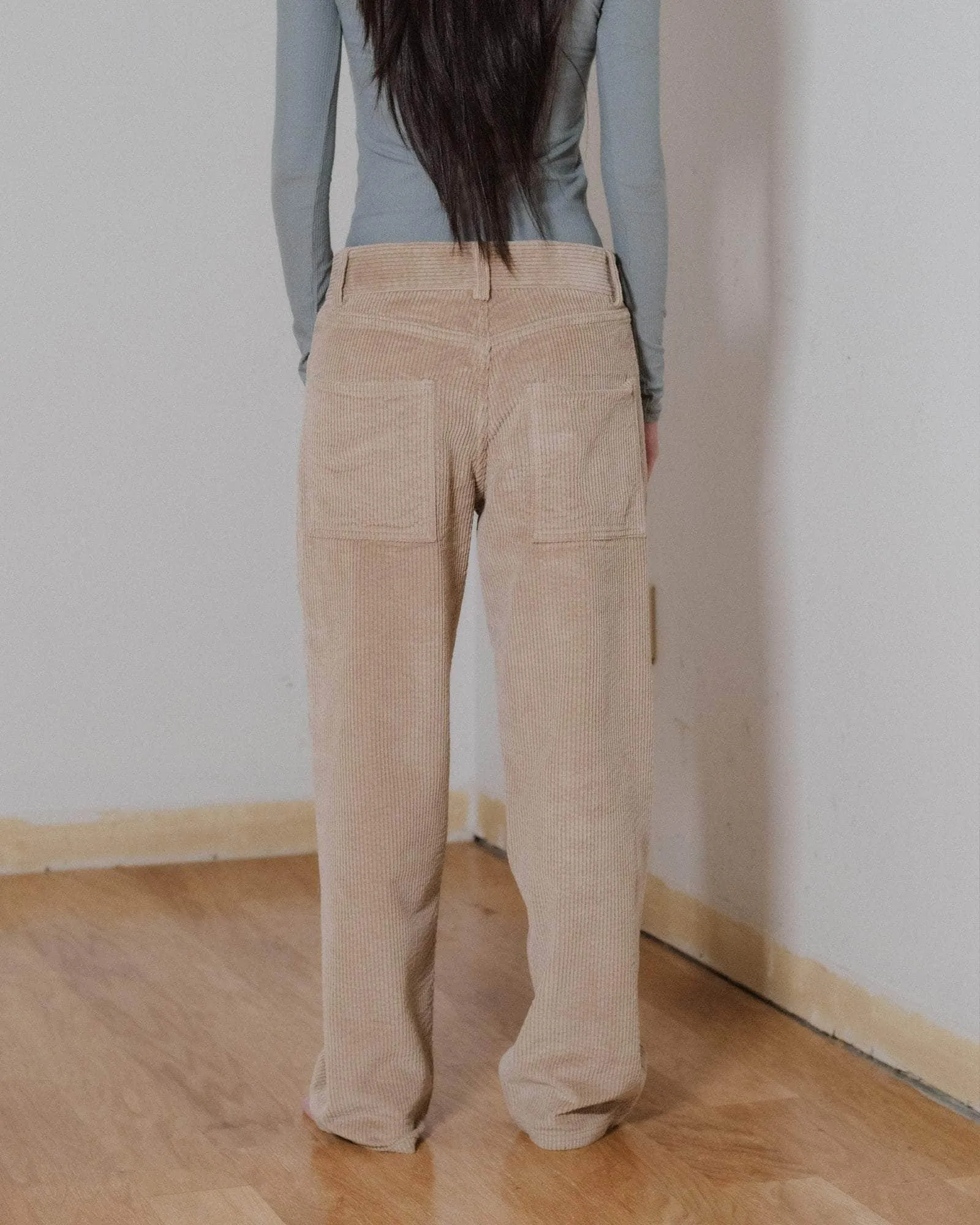 Indre Pants sold by Baserange product image thumbnail 2