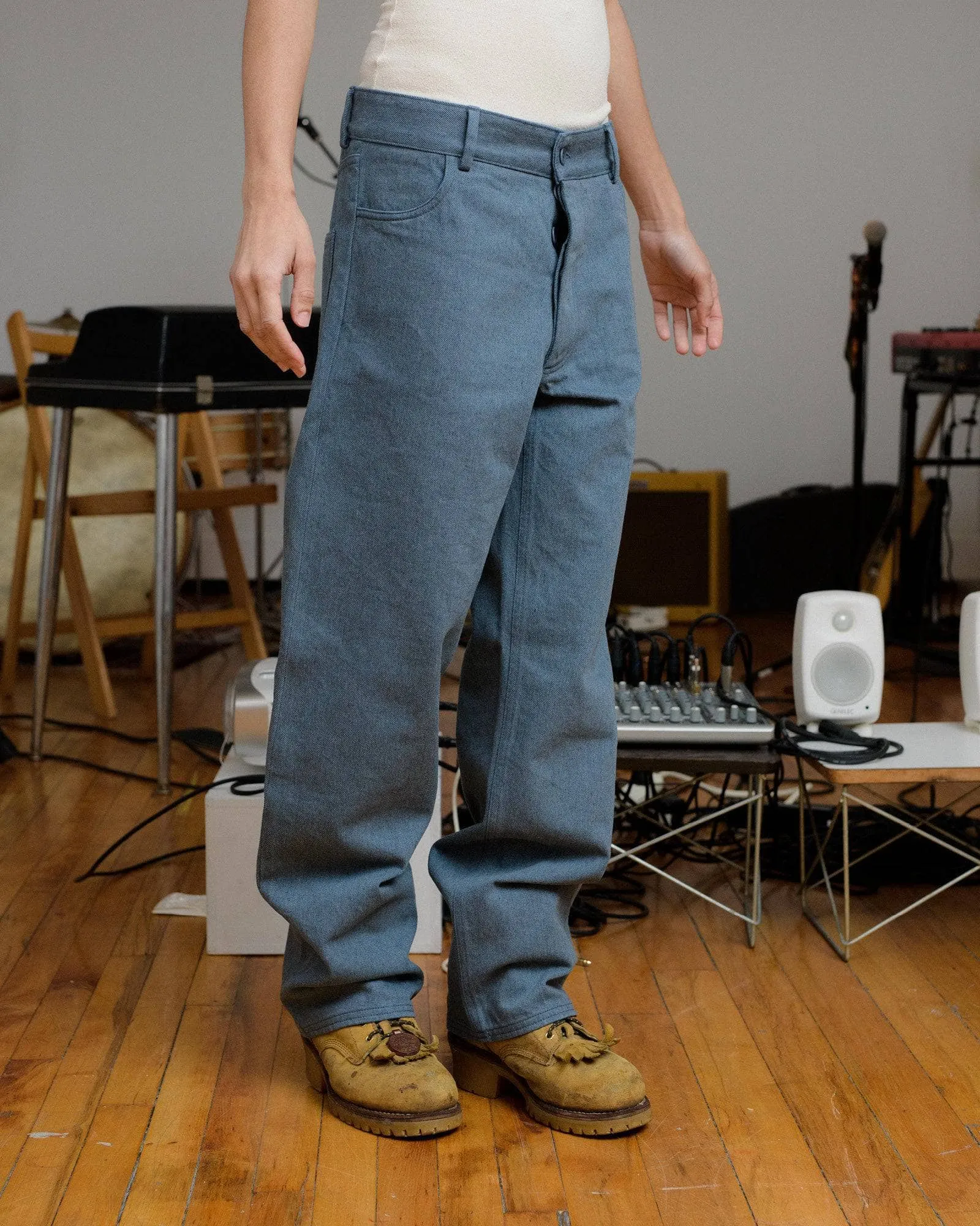 Indre Pants sold by Baserange product image thumbnail 4