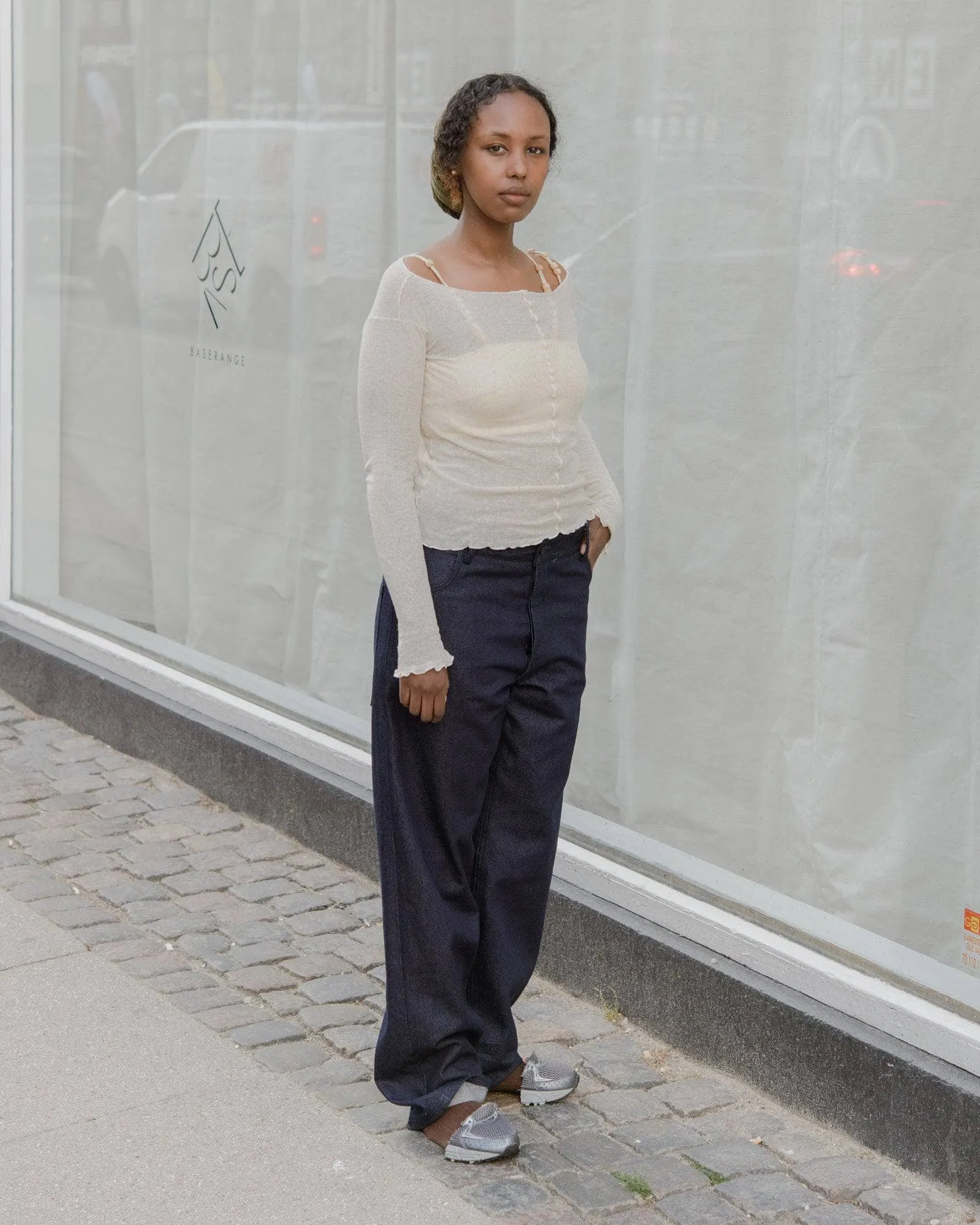 Indre Pants sold by Baserange product image thumbnail 3