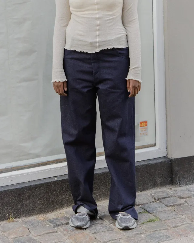 Indre Pants sold by Baserange