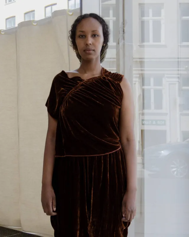 Rossia Top sold by Baserange