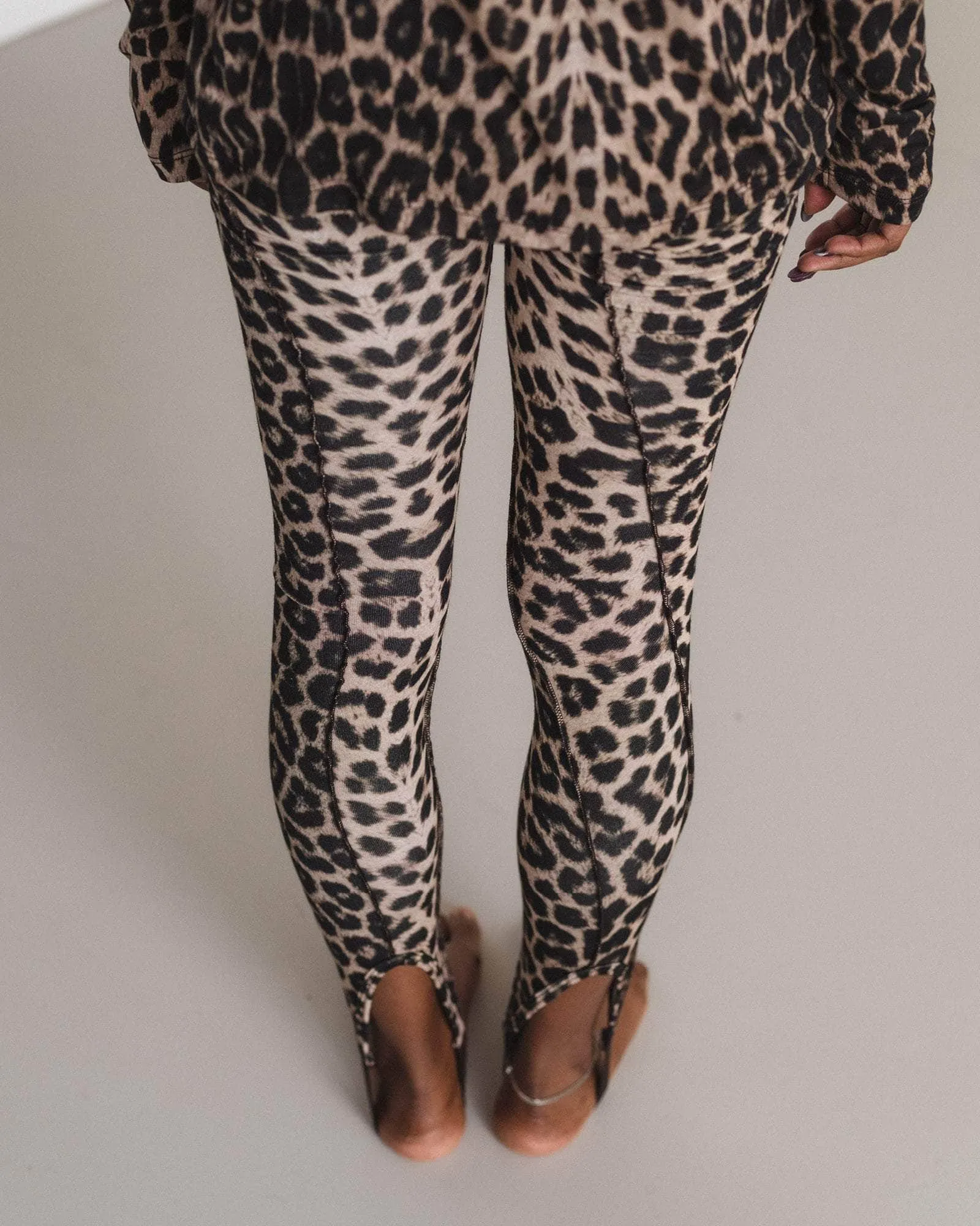 Sync Leggings sold by Baserange product image thumbnail 5