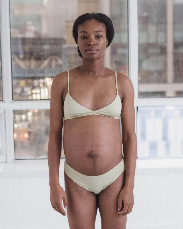 Mississippi Bra sold by Baserange