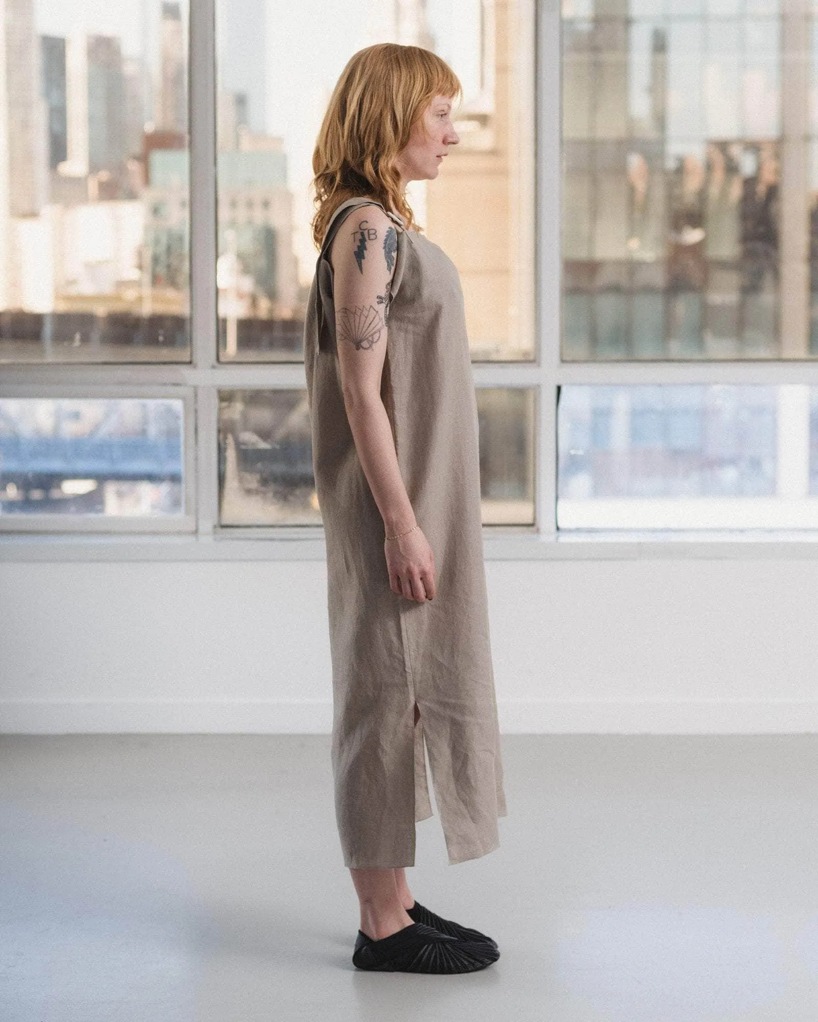 Frame Dress sold by Baserange product image thumbnail 3