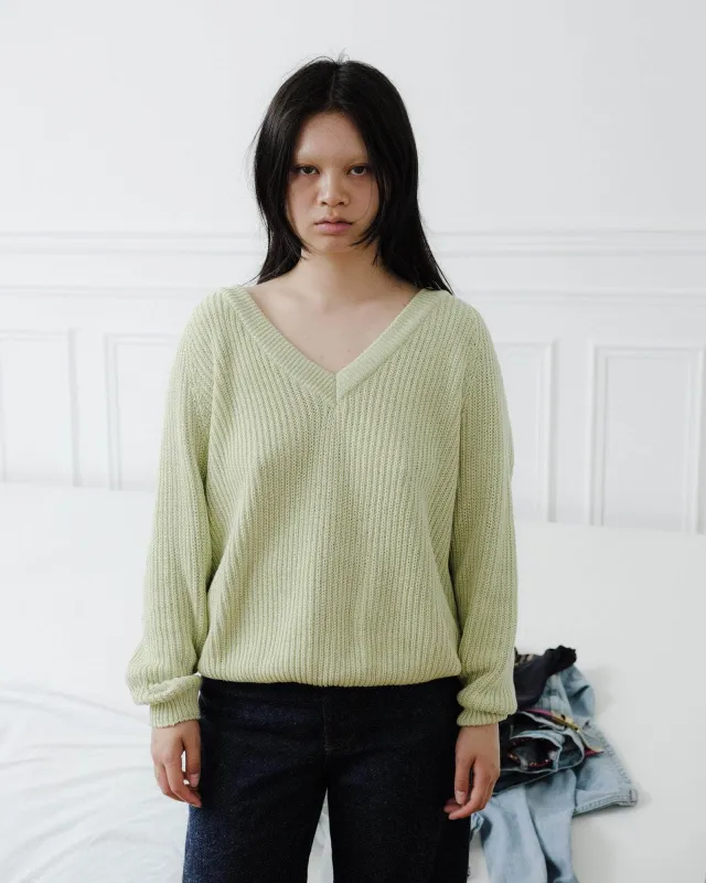 Dodd V Neck Pullover made by Baserange
