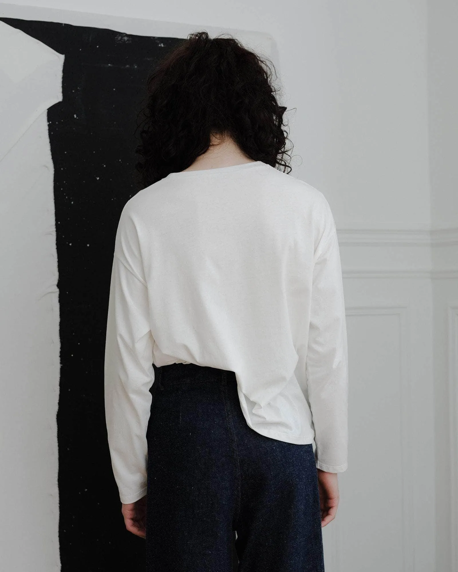 Loose Long Sleeve Tee sold by Baserange product image thumbnail 2