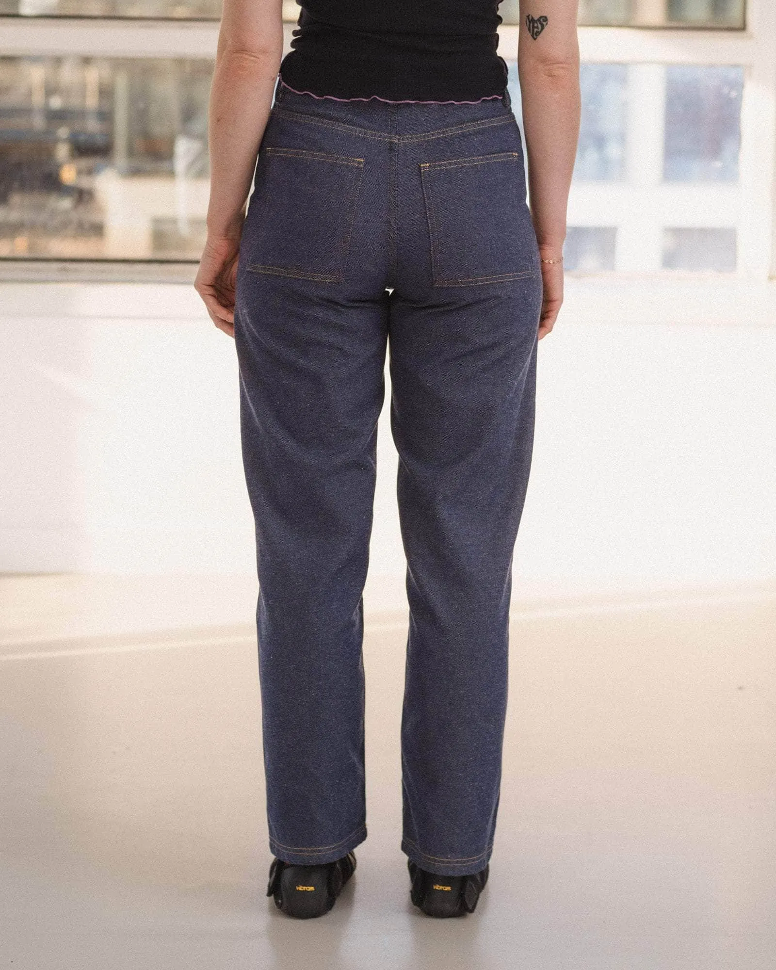 Tajo Pants sold by Baserange product image thumbnail 2