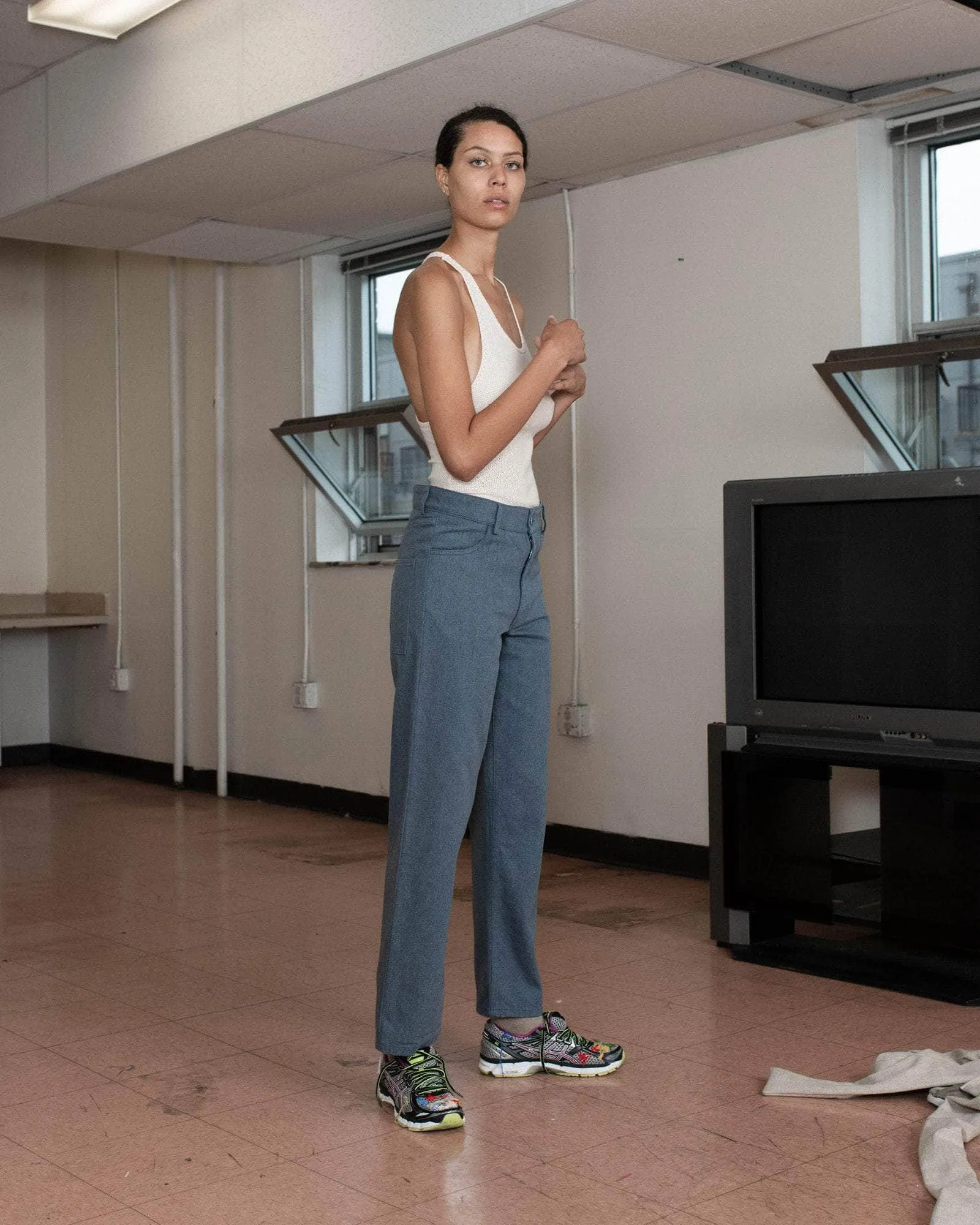 Indre Pants sold by Baserange product image thumbnail 3