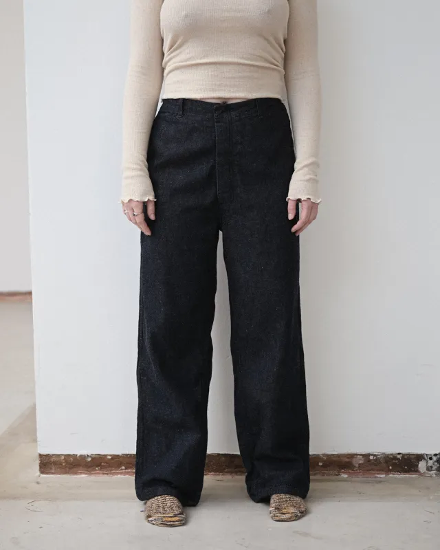Altru Pants sold by Baserange