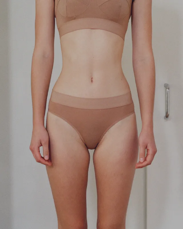 Elastic Bell Pants sold by Baserange