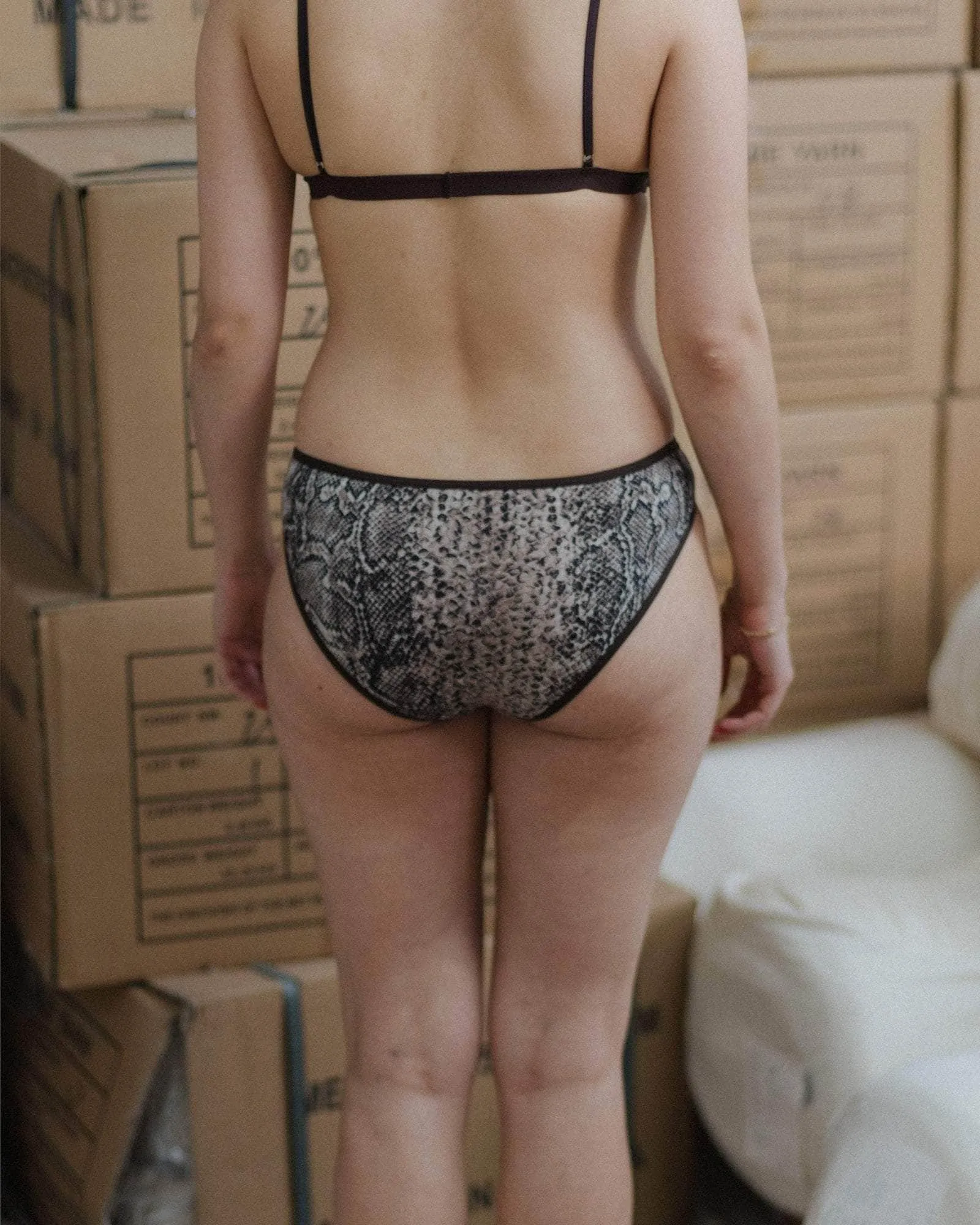 Bell Pants sold by Baserange product image thumbnail 2