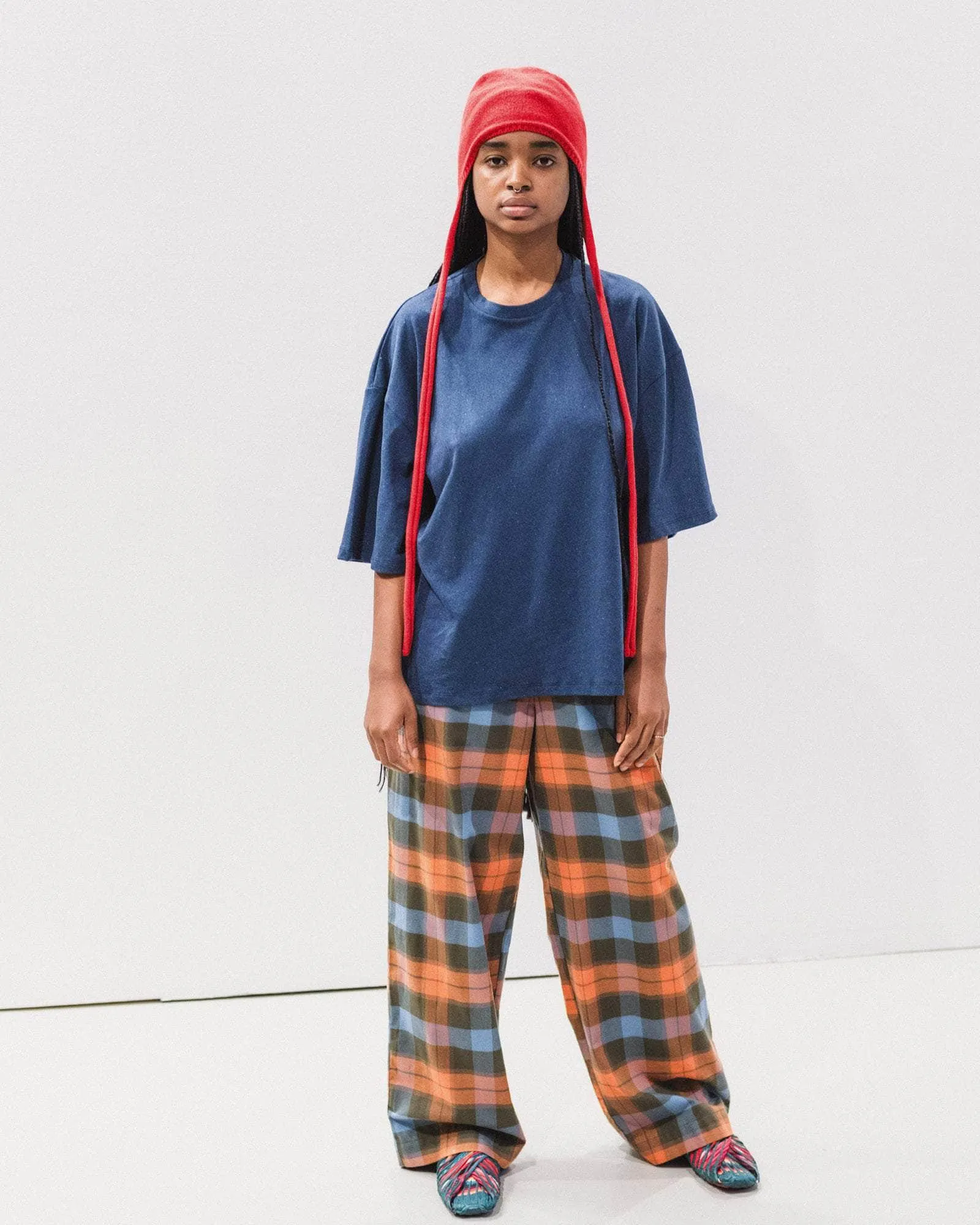 Pack - Tier Hood & Ribbed Gloves sold by Baserange product image thumbnail 3