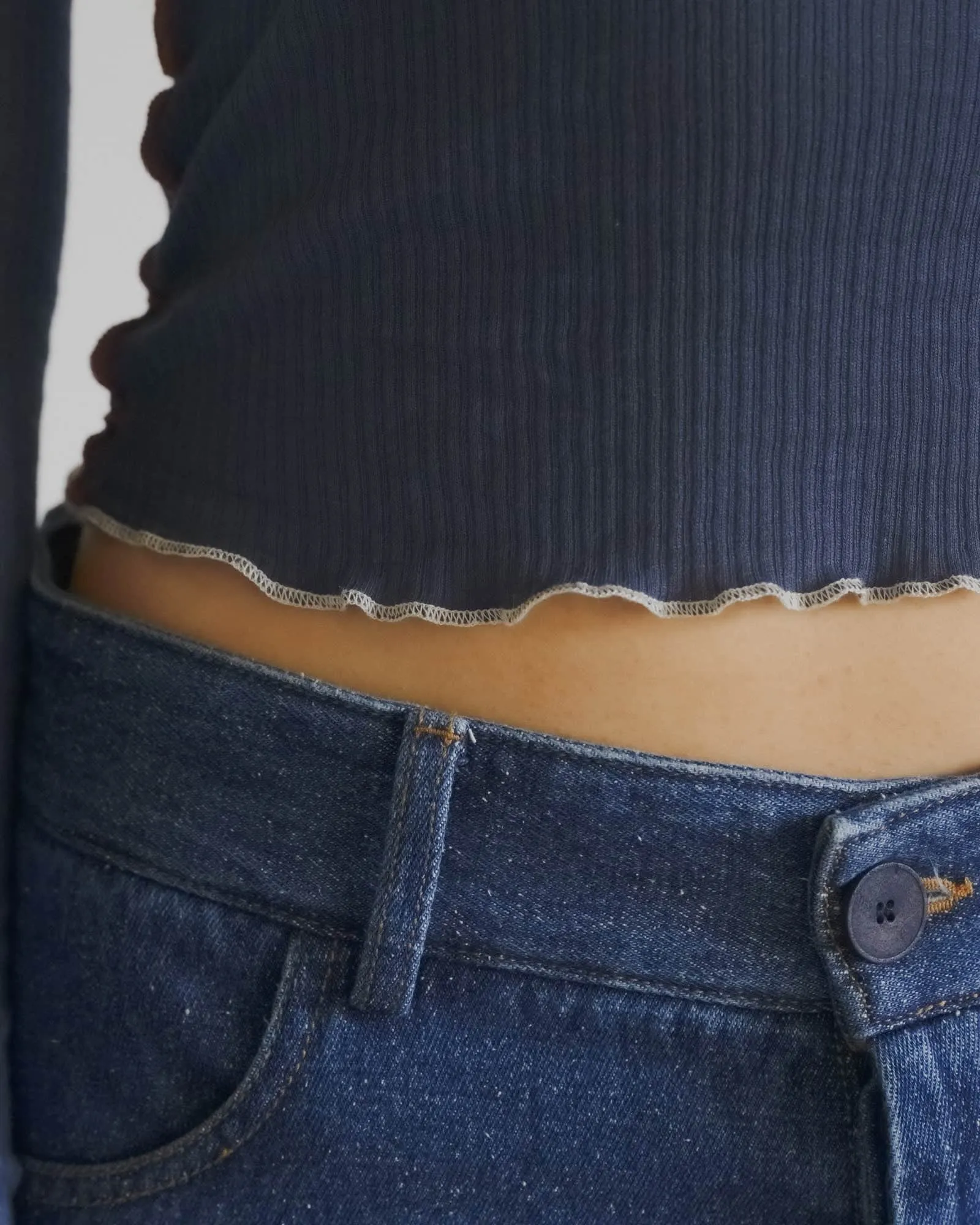 Vein Long Sleeve Tee sold by Baserange product image thumbnail 5