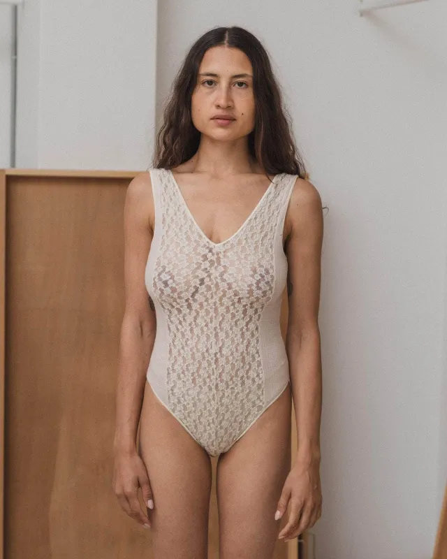 Crescent Body made by Baserange