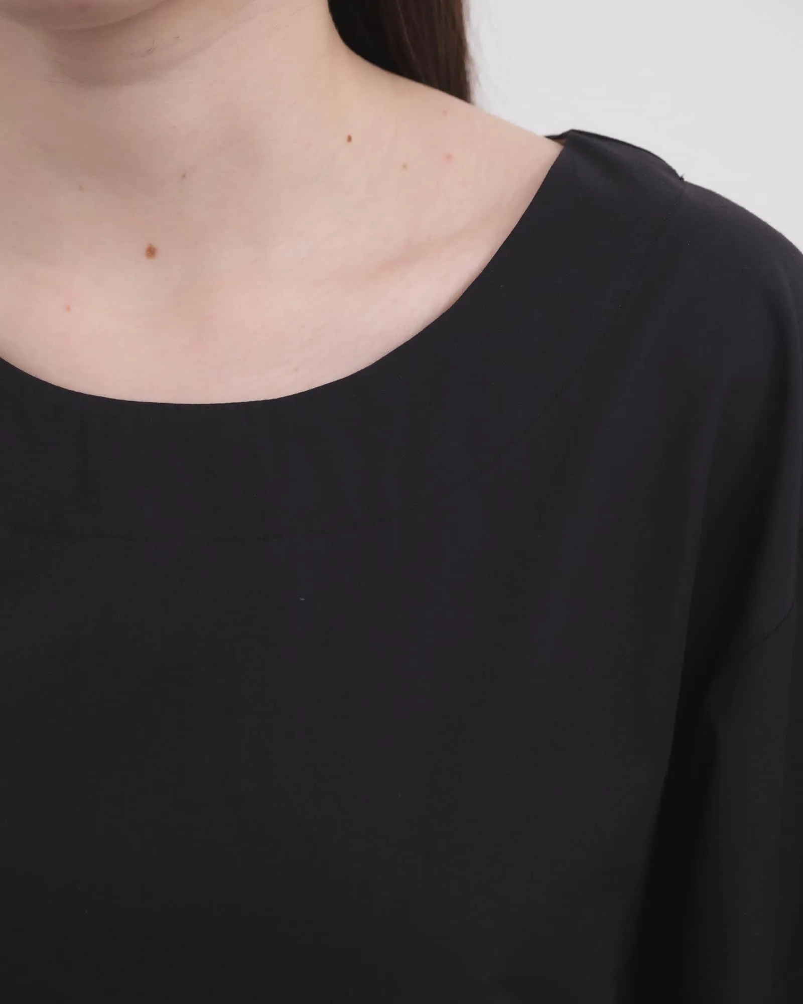 Moy Dress sold by Baserange product image thumbnail 5