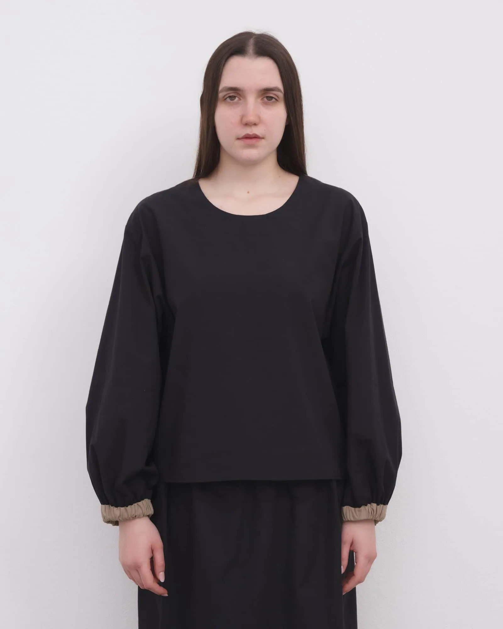 Moy Top sold by Baserange