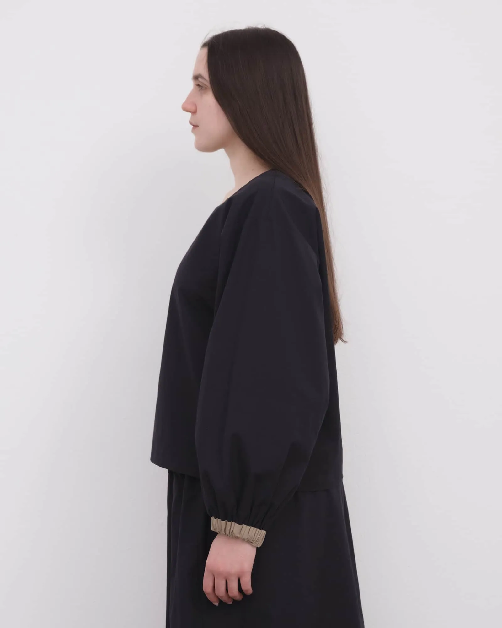 Moy Top sold by Baserange product image thumbnail 3